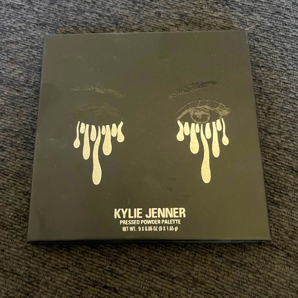 Kylie Jenner Eyeshadow Palette